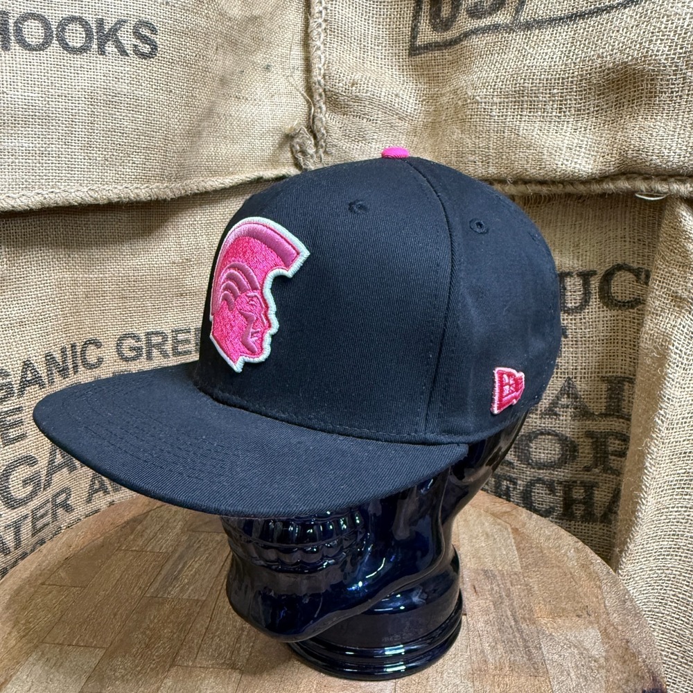Defend Hawaii Hat Snapback Cap King Kamehameha Black Pink Islands